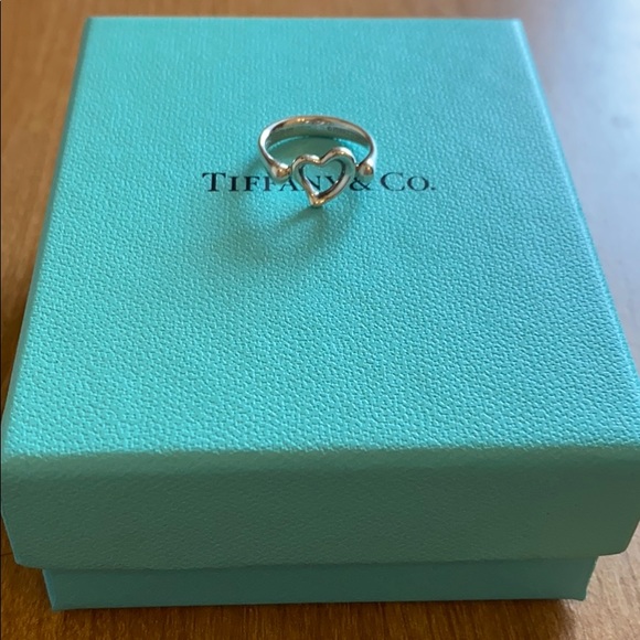 Tiffany & Co. open heart ring - Picture 3 of 3